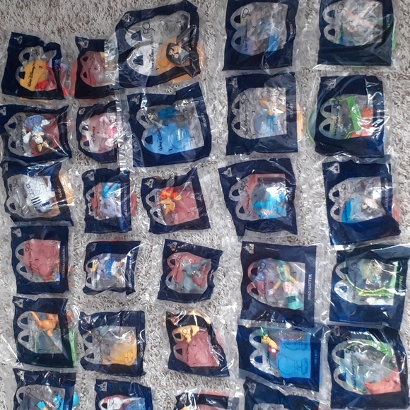 Disney World 50th Anniversary McDonalds Complete Set, Unopened - Picture 3 of 3